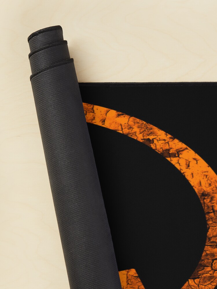 urdesk mat rolltall portrait750x1000 38 - Half Life Shop