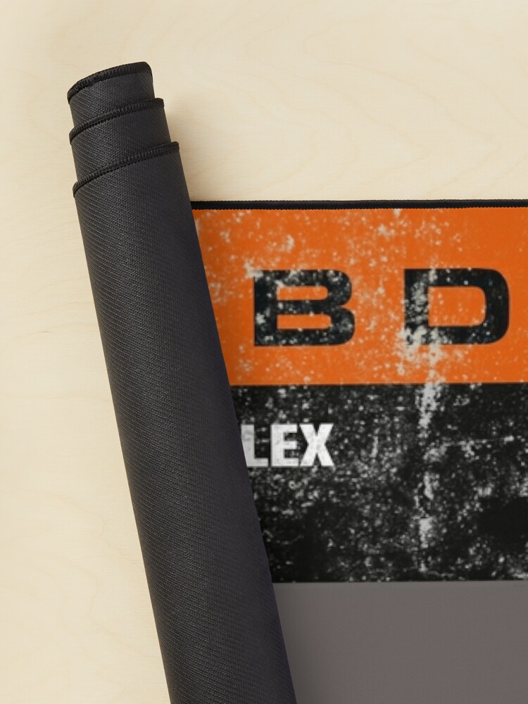 urdesk mat rolltall portrait750x1000 7 - Half Life Shop